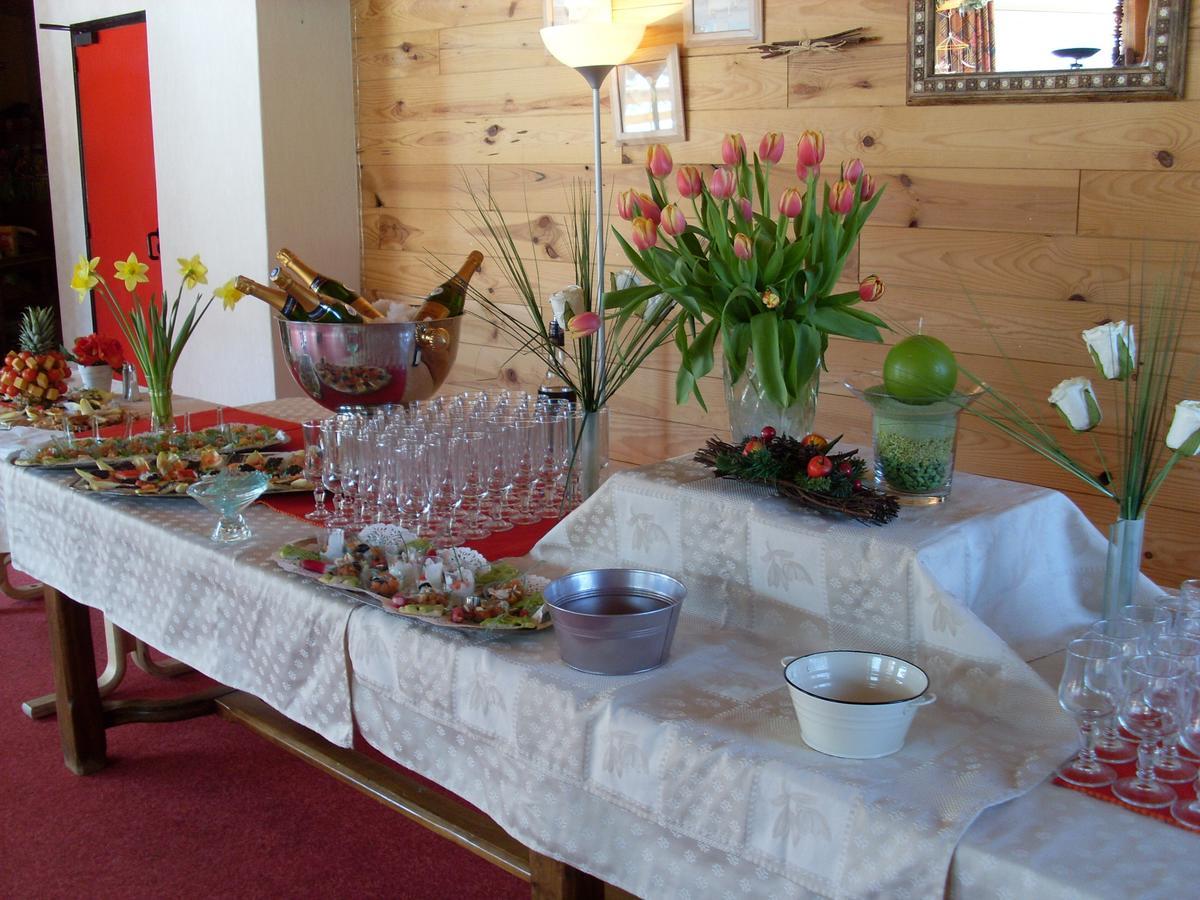 Hotel Cartusia Sarcenas 외부 사진